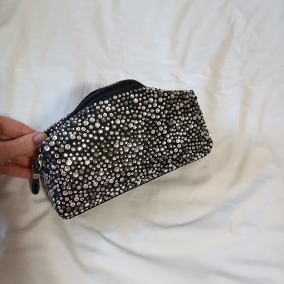 Victoria's Secret Makeup Bag - Picture 4 of 4